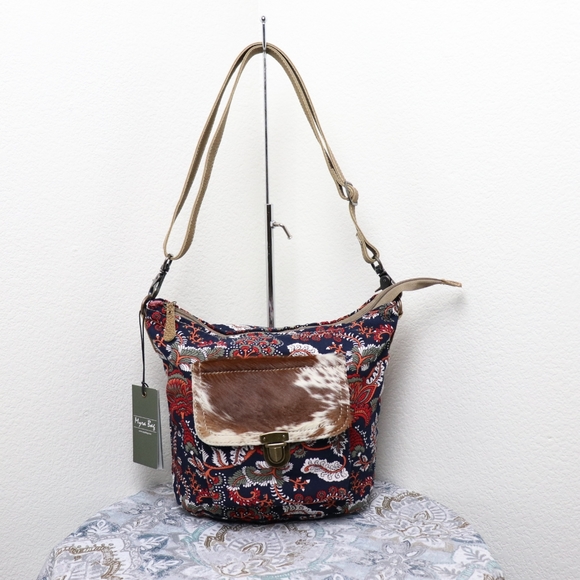 🆕 Myra Bag CHAIZLEY COWHIDE Shoulder Bag Purse - Picture 2 of 8